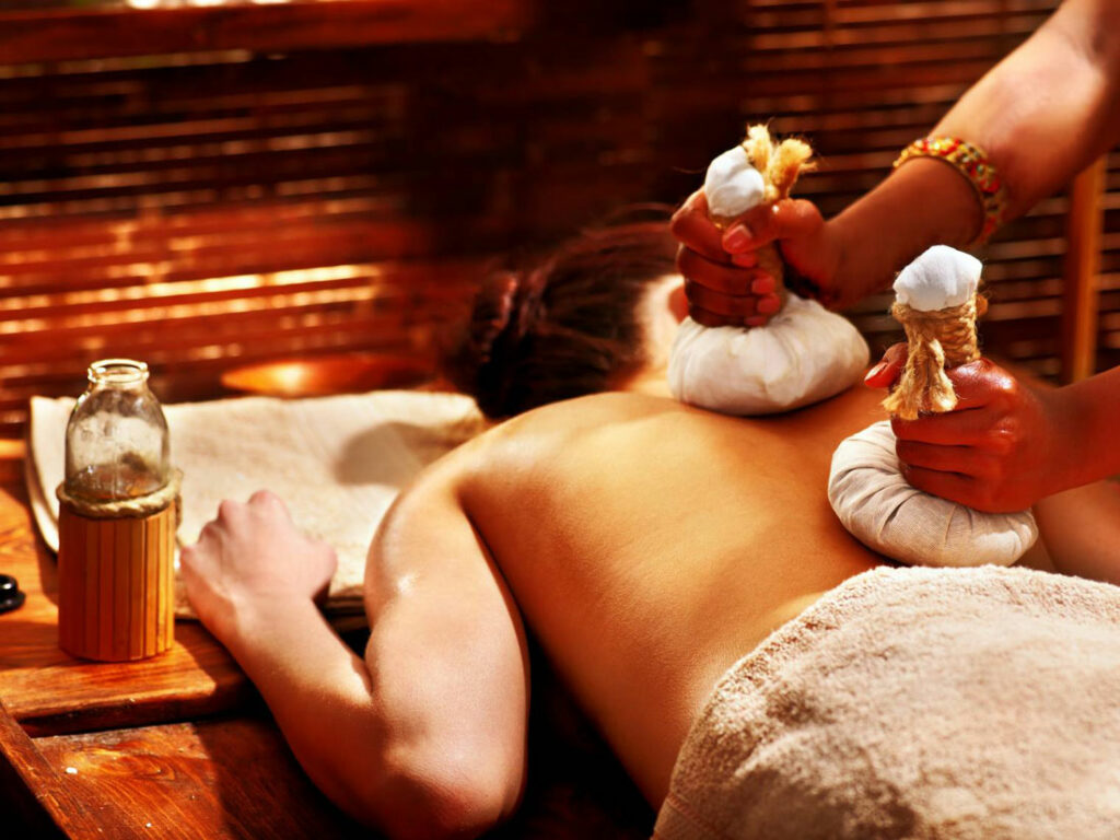 image massage traditionnel ayurvedique